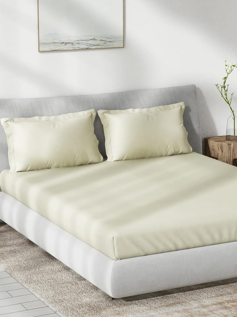 DDECOR - Spectrum Collection 100% Cotton Plain & Texture Pattern 180TC King Fitted Sheet|180 CM X 198 CM| - Beige view 2