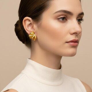 18k Gold Plated Stud Earring (Fan Petal Stud Earrings) view 2