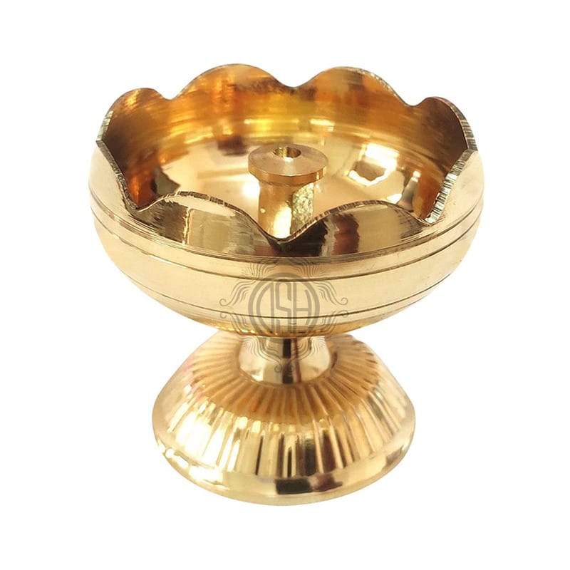 Brass Flower Diya Set of 2 Oil Lamp for Pooja Room Home Decorative Item for Diwali Puja and Gift (2) view 2