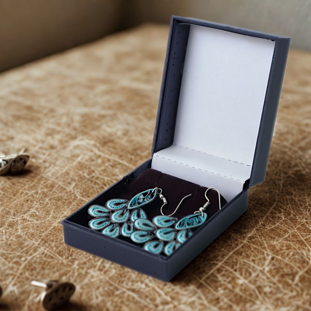 Paper Jewellery view 2