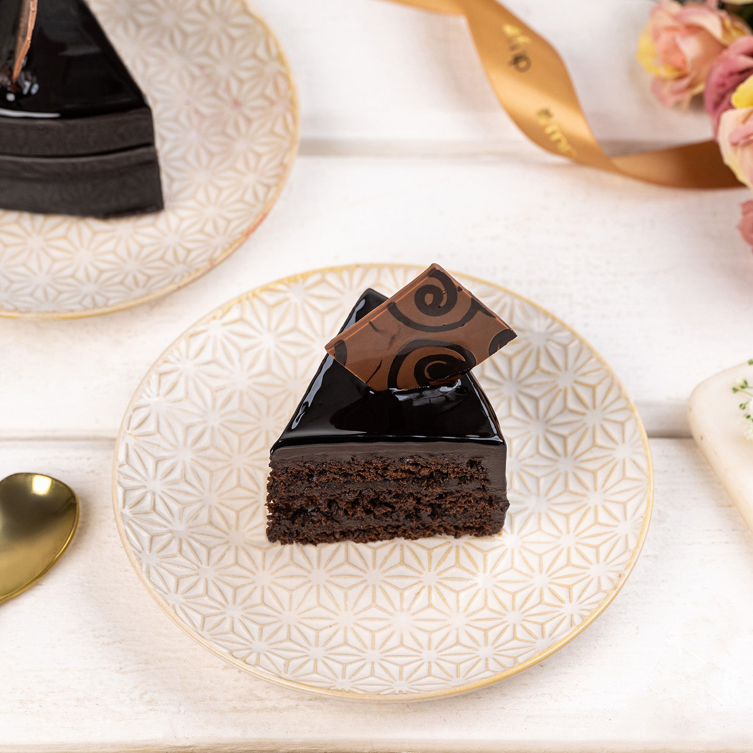 Divine Chocolate Passion Cake Half Kg view 2