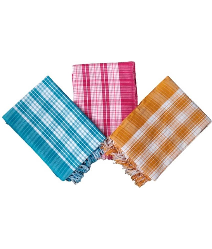 KAKUMANU - Multicolor Cotton Checks Bath Towel (Pack of 3) view 2