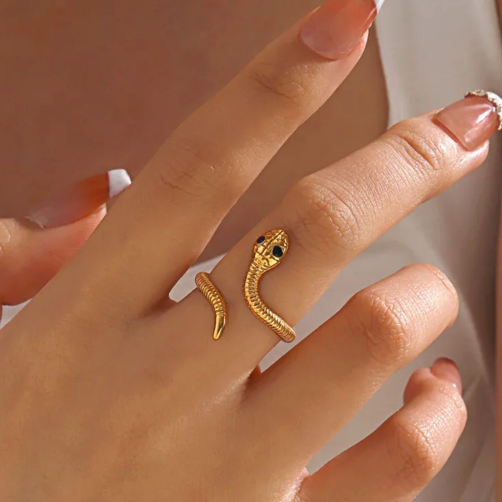 Serpent Viper - Stainless Steel Snake Ring