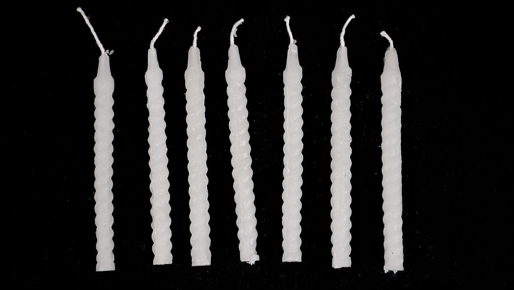 Pack of 8 White Spiral Candles 10 Packets view 2