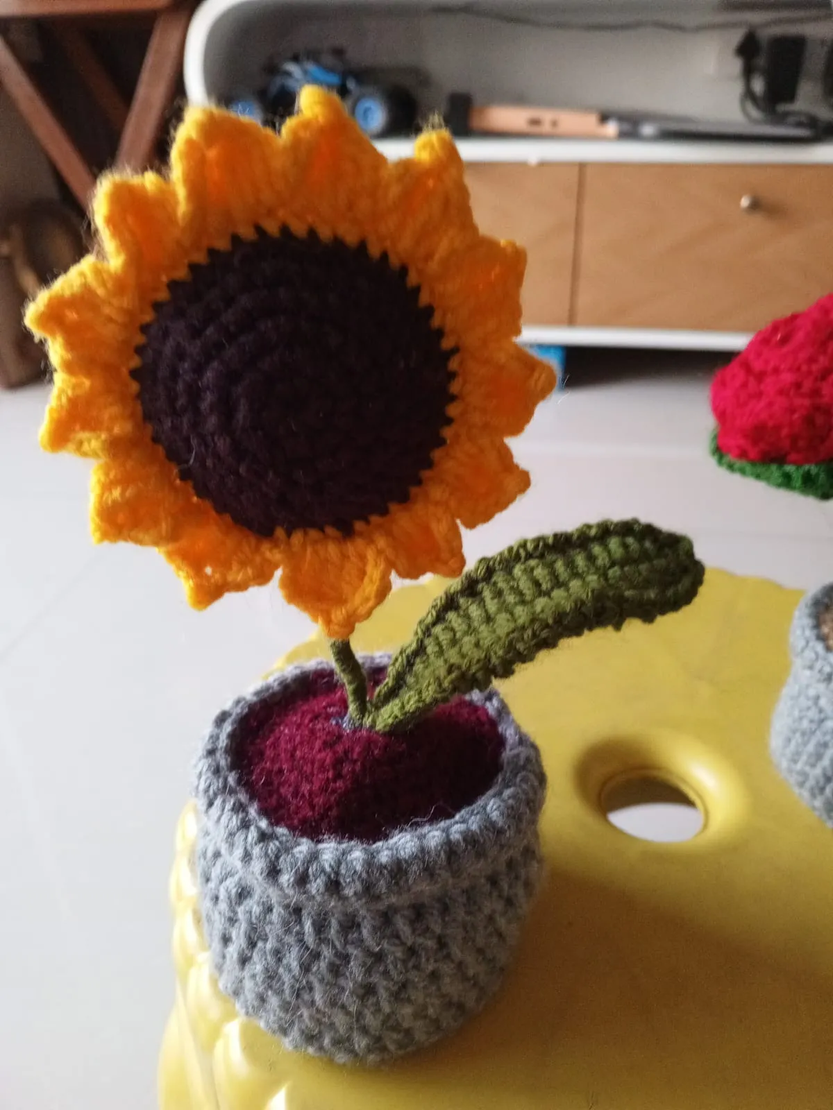 Each pot view 2
