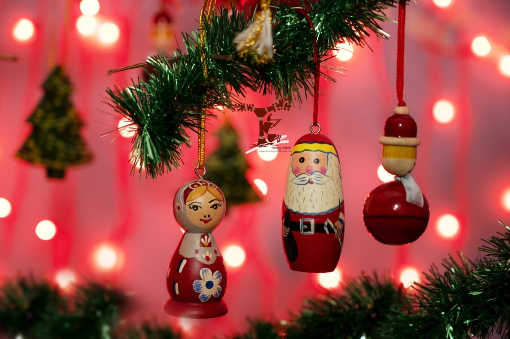 WOODEN XMAS ORNAMENT view 2