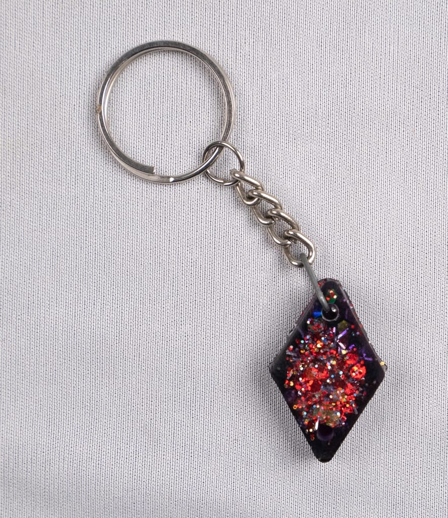 SONCHIRAIYA DIAMOND SHAPE RESLING KEY CHAIN view 2