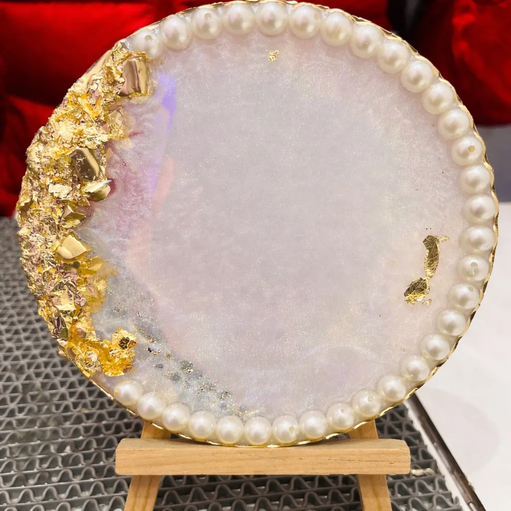 Resin handmade photo frame view 2