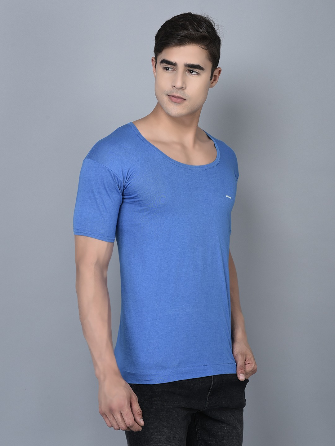 Men's Assorted Pack of 5 Solid Combed Cotton Shrinkless Vest view 2
