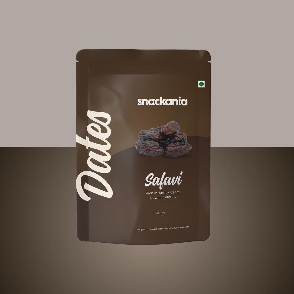 Snackania Safavi Dates I Delicious and Nutritious Khajur/Khajoor Dryfruit I Wholesome Snack I Rich In Antioxidants, Vitamins And Minerals 480 Gram