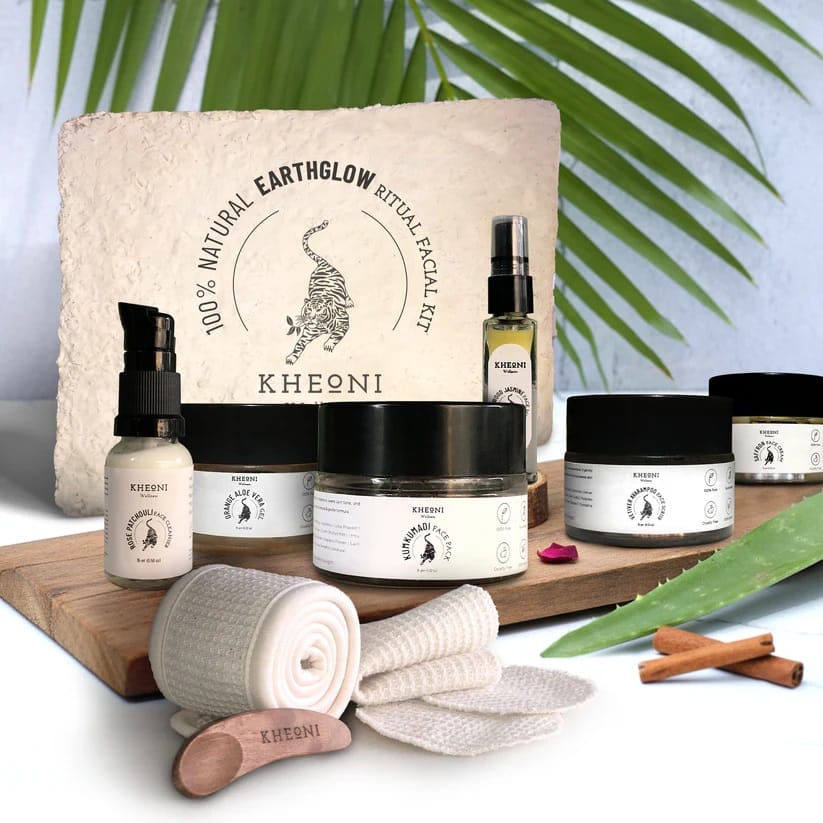 100% Natural Earthglow Ritual Facial Kit view 2