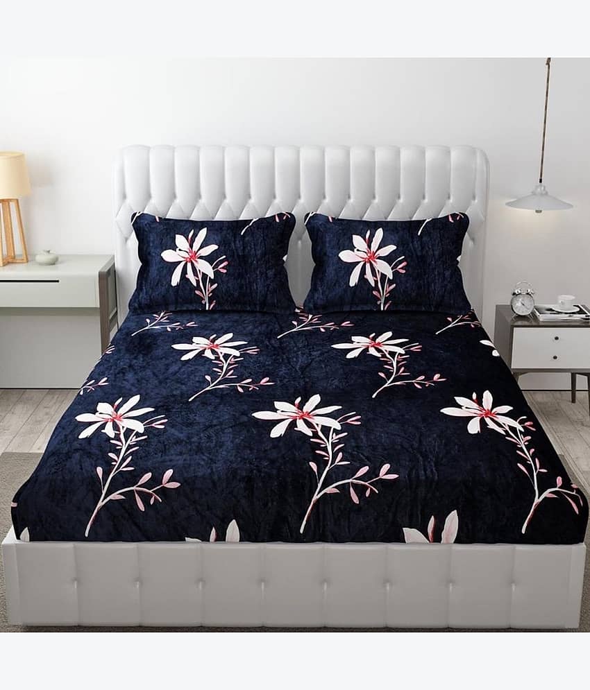 HIDECOR Woollen Floral Printed Fitted Fitted bedsheet with 2 Pillow Covers ( King Size ) - Dark Blue view 2