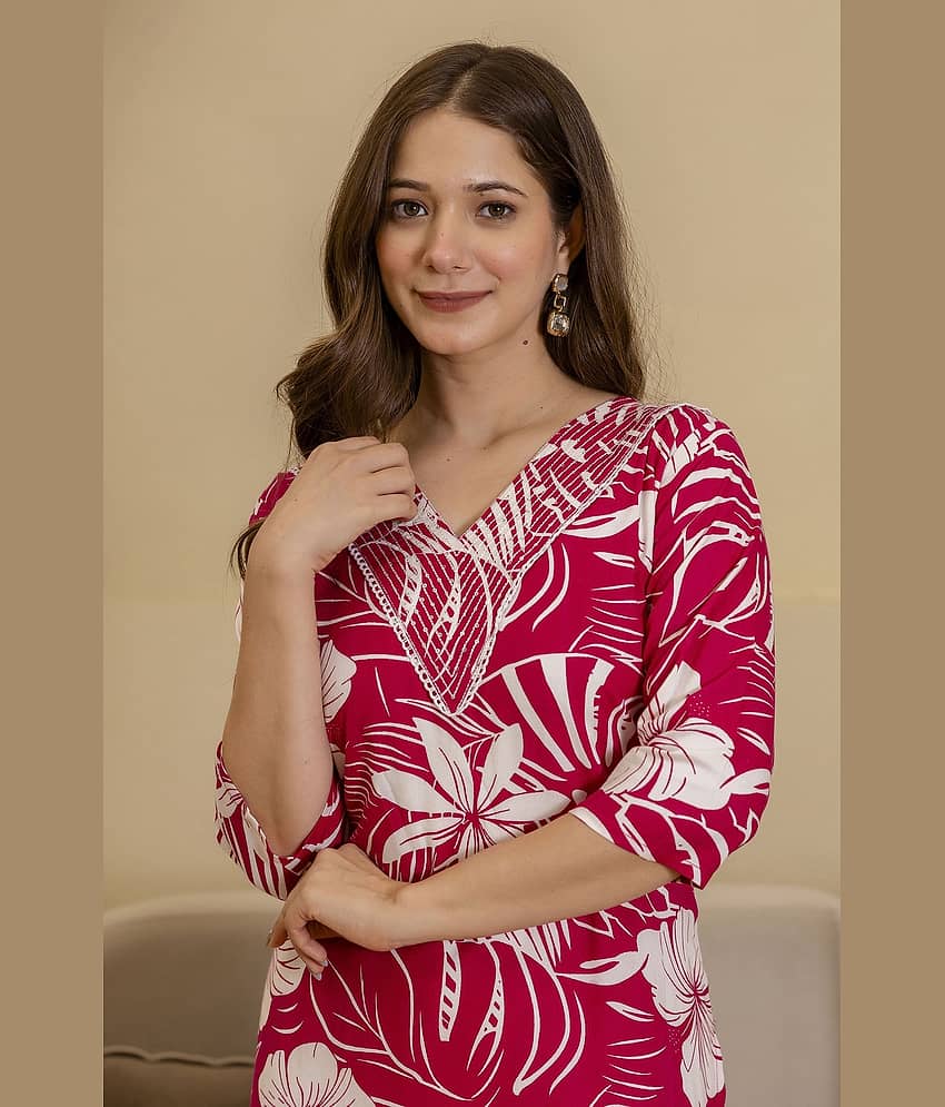 Kapadia Women Cotton Blend Printed Straight Kurti ( Pink ) view 2