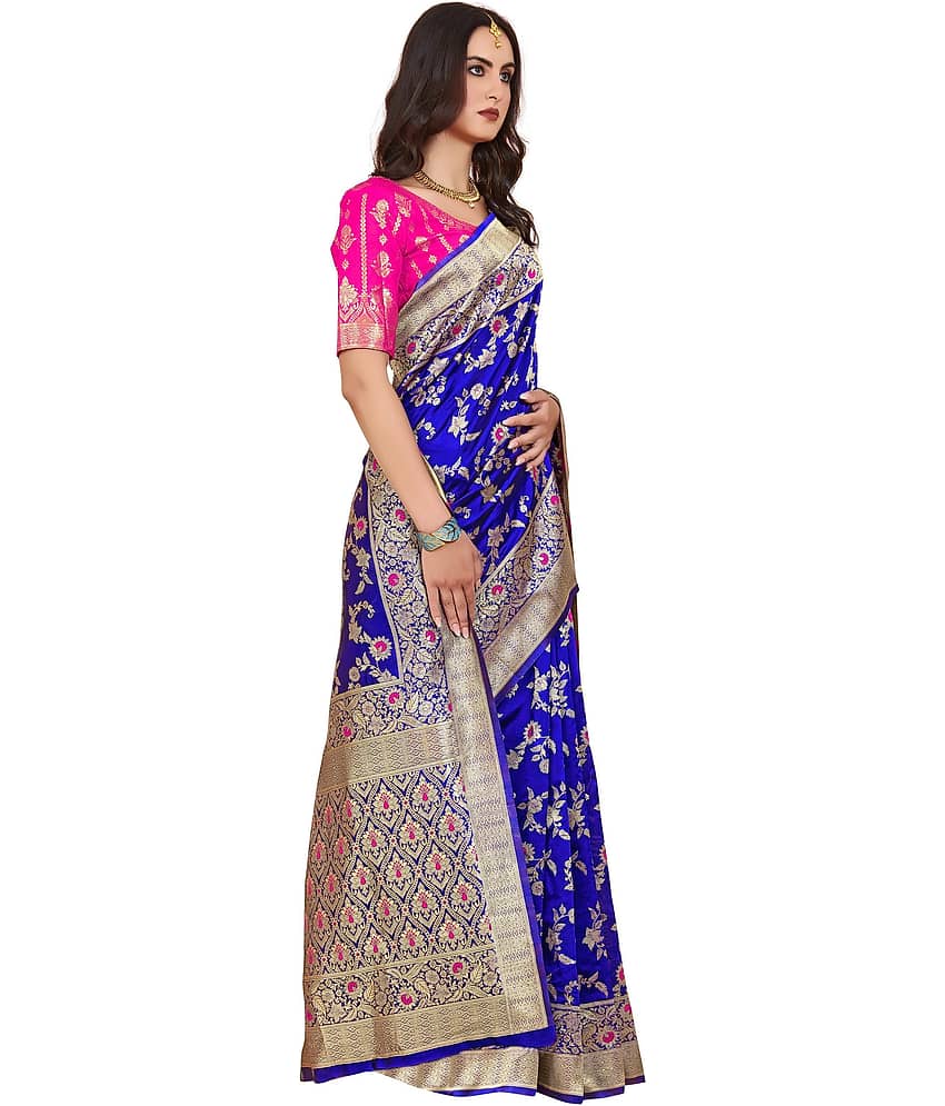 Sariya Jacquard Woven Saree With Unstitched Blouse Piece ( Peach ) view 2