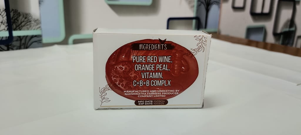 Red wine soap view 2
