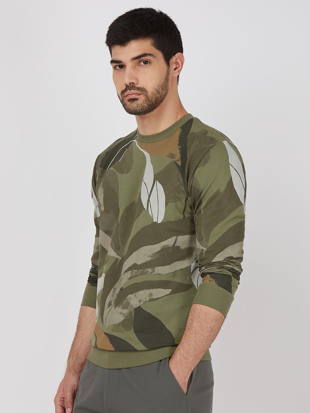 SWEAT SHIRT view 2