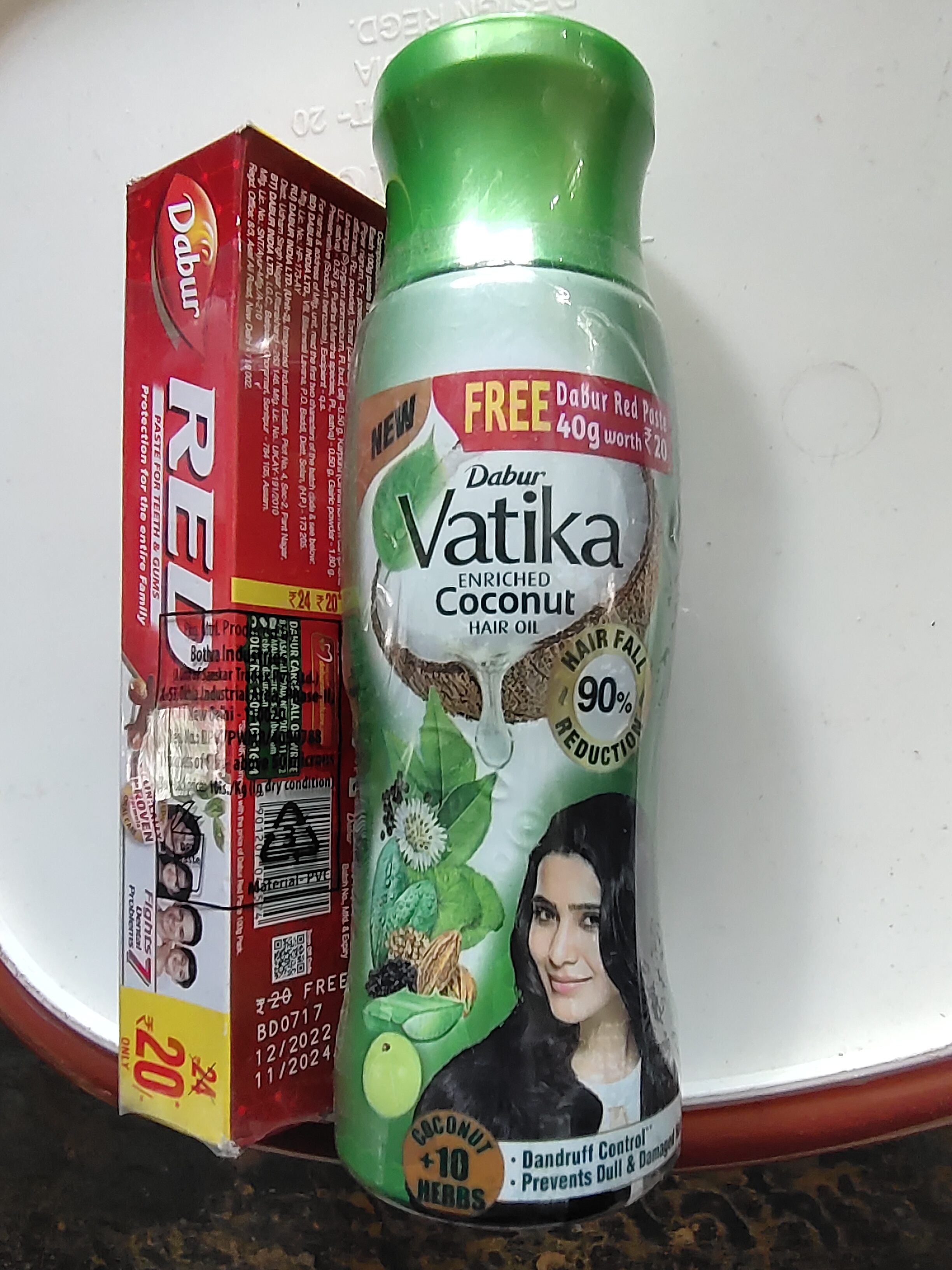 Dabur vatika enriched coconut hair oil