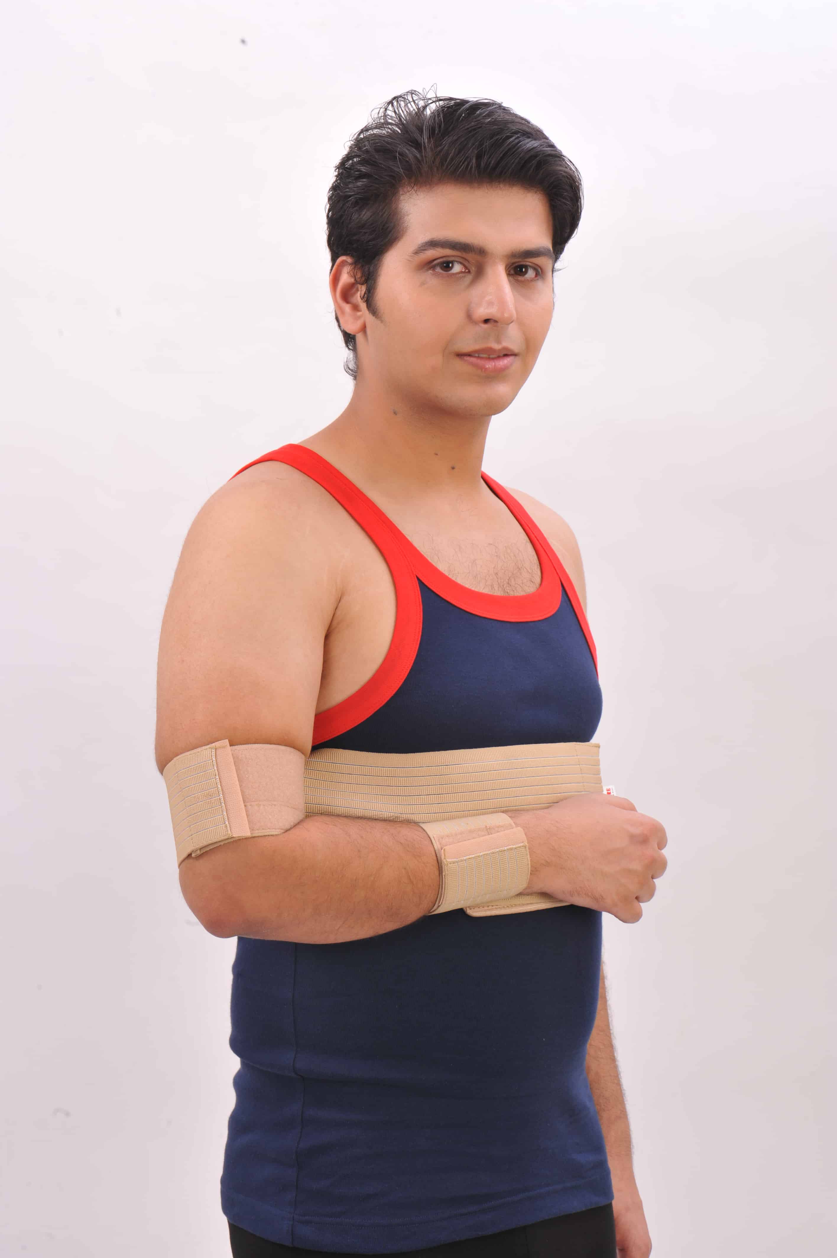 ELASTICATED SHOULDER SUPPORT FA 3 Size M