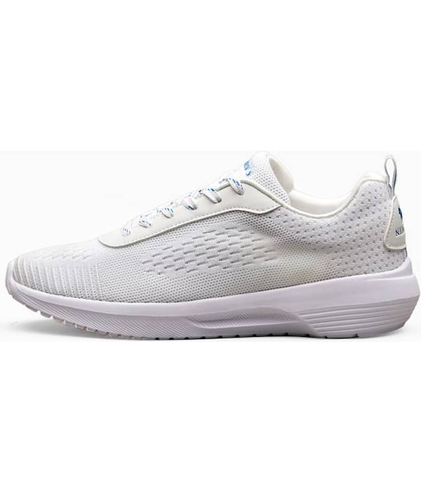 Neemans The Everyday Basic Sneakers White Men's Slip-on Shoes view 2