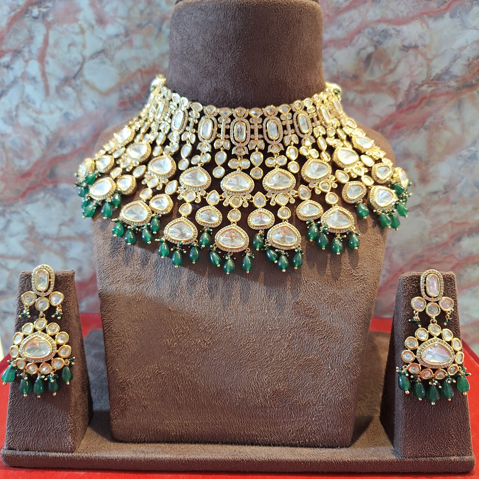 Emerald Luxe - The Royal Bride By Dia Art Jewels view 2