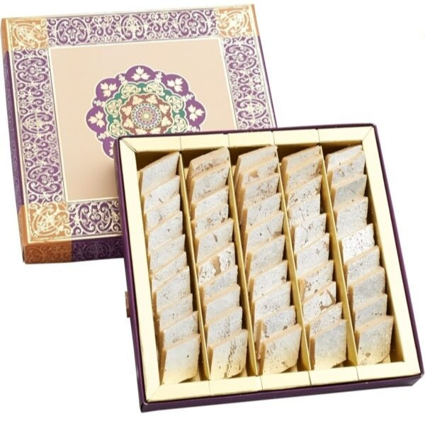 Ghasitarams Pure Fresh Kaju Katli, 400 gm