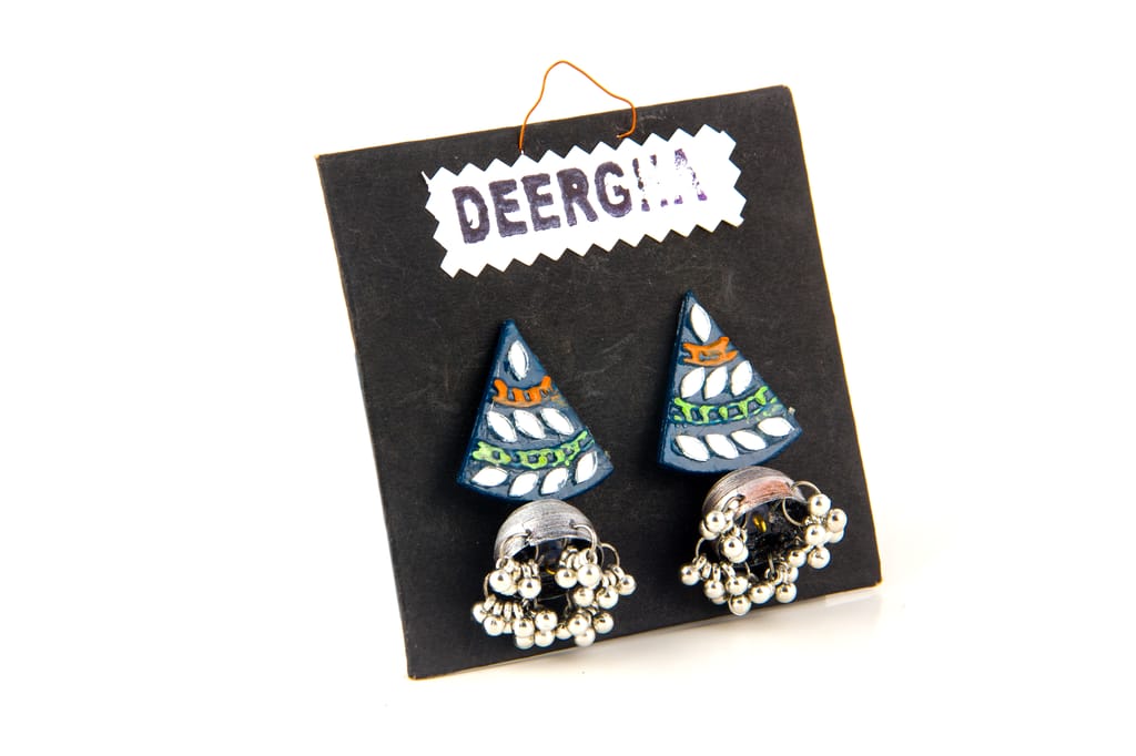 Triangale Oxide Earrings view 2