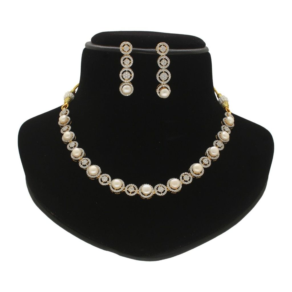 Ravishing Luxy Pearl Necklace Set view 2