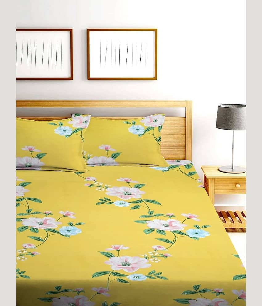 Neekshaa Cotton Geometric Fitted Fitted bedsheet with 2 Pillow Covers ( Double Bed ) - White view 2