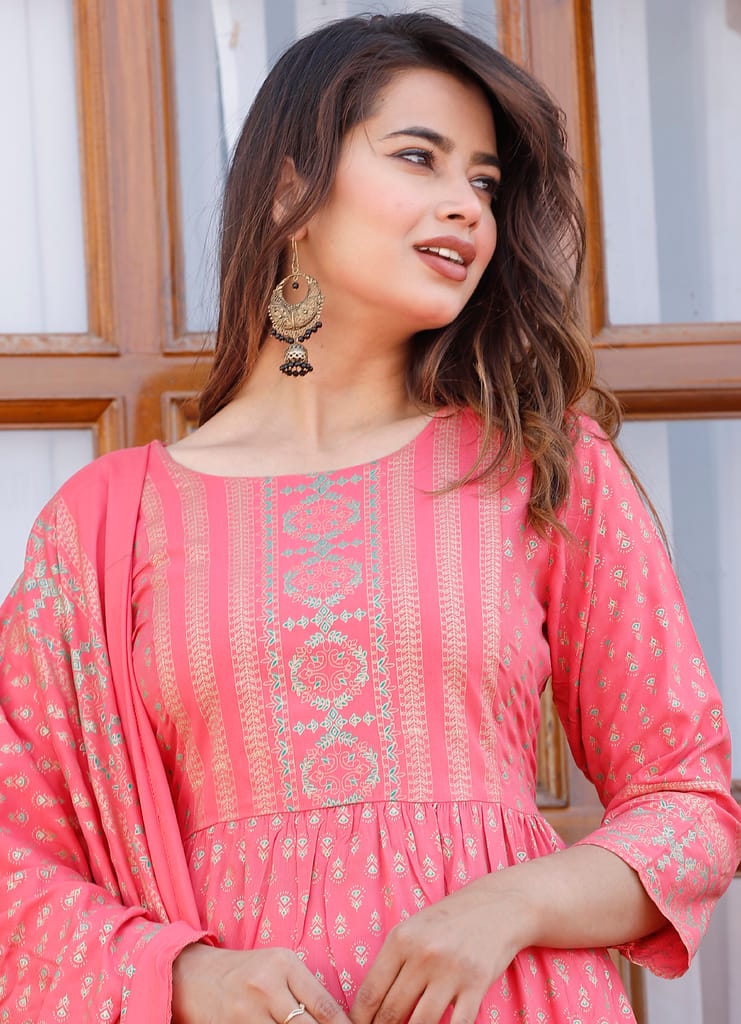 Floral Printed Kurti Set view 2