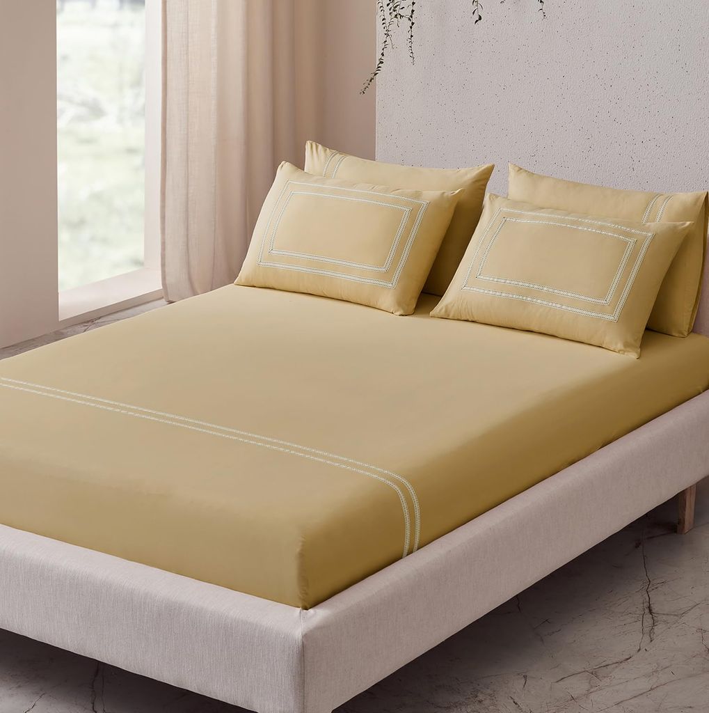 DDECOR - Astoria Collection 100% Cotton Contemporary Pattern 180TC Super King |274 CM X 274 CM| Beige view 2