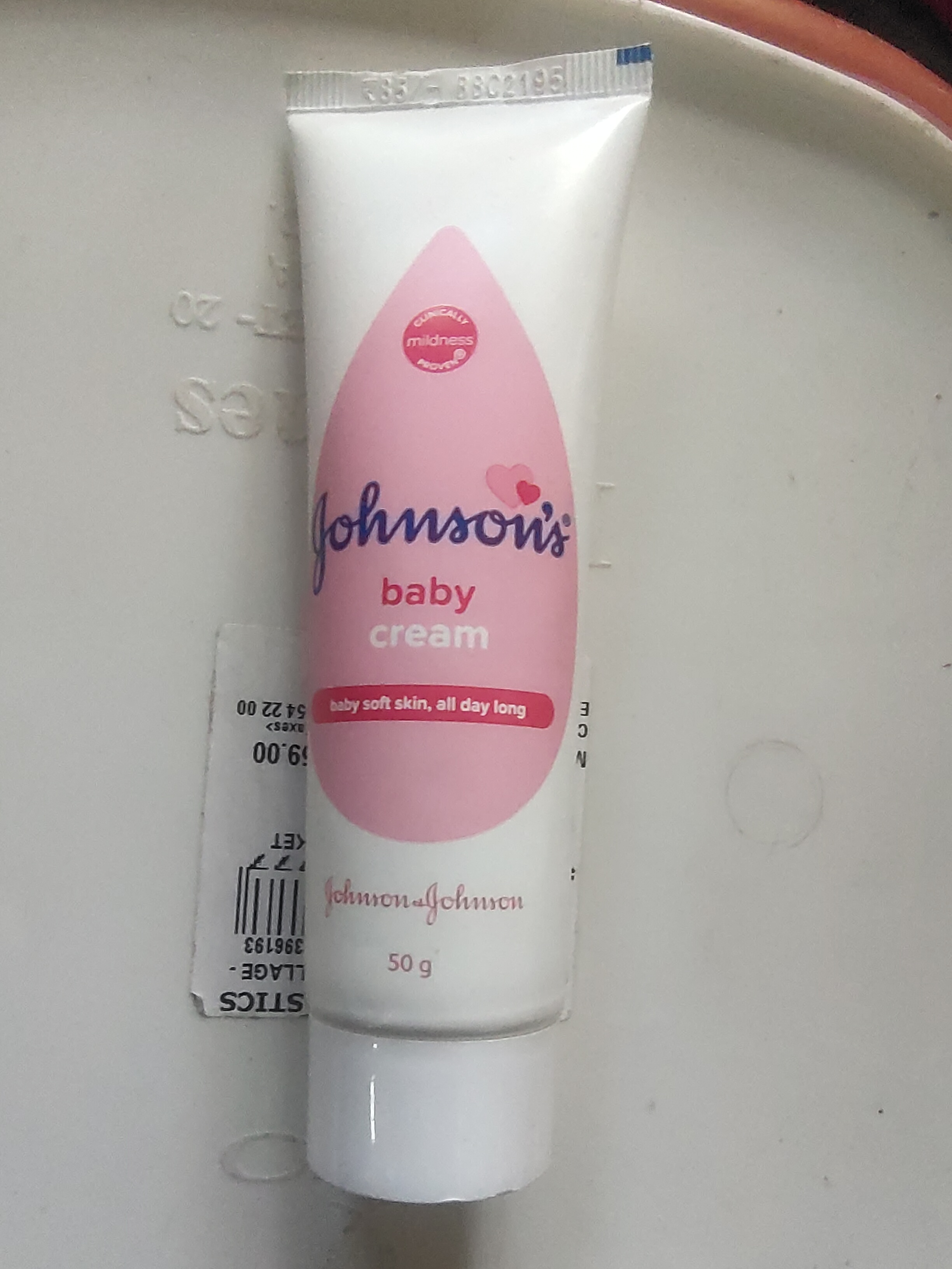 Johnson's baby Baby Cream