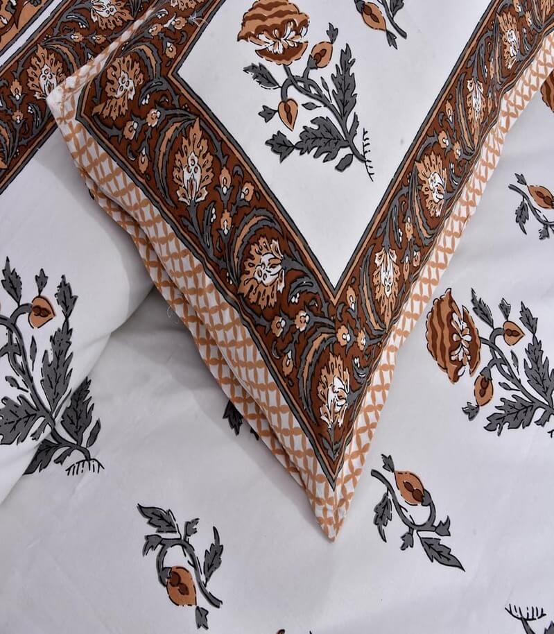 Elegant Floral Cotton Bedsheet Set (90 view 2