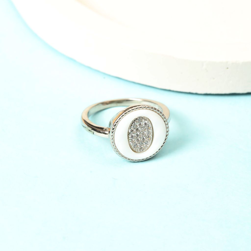 Sterling Silver Oval Halo Ring with Sparkling Stones for Women I Weight - 4.25 g view 2