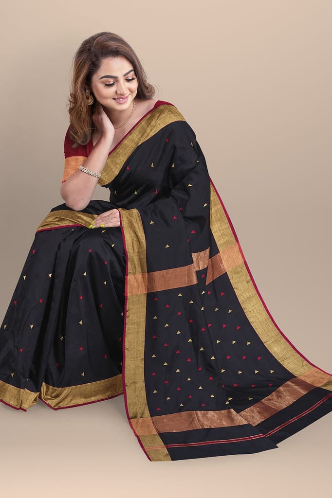Black Triangle Buti Handwoven Sausar Silk with Triangle Buti Border Saree SKU- BS10003 view 2