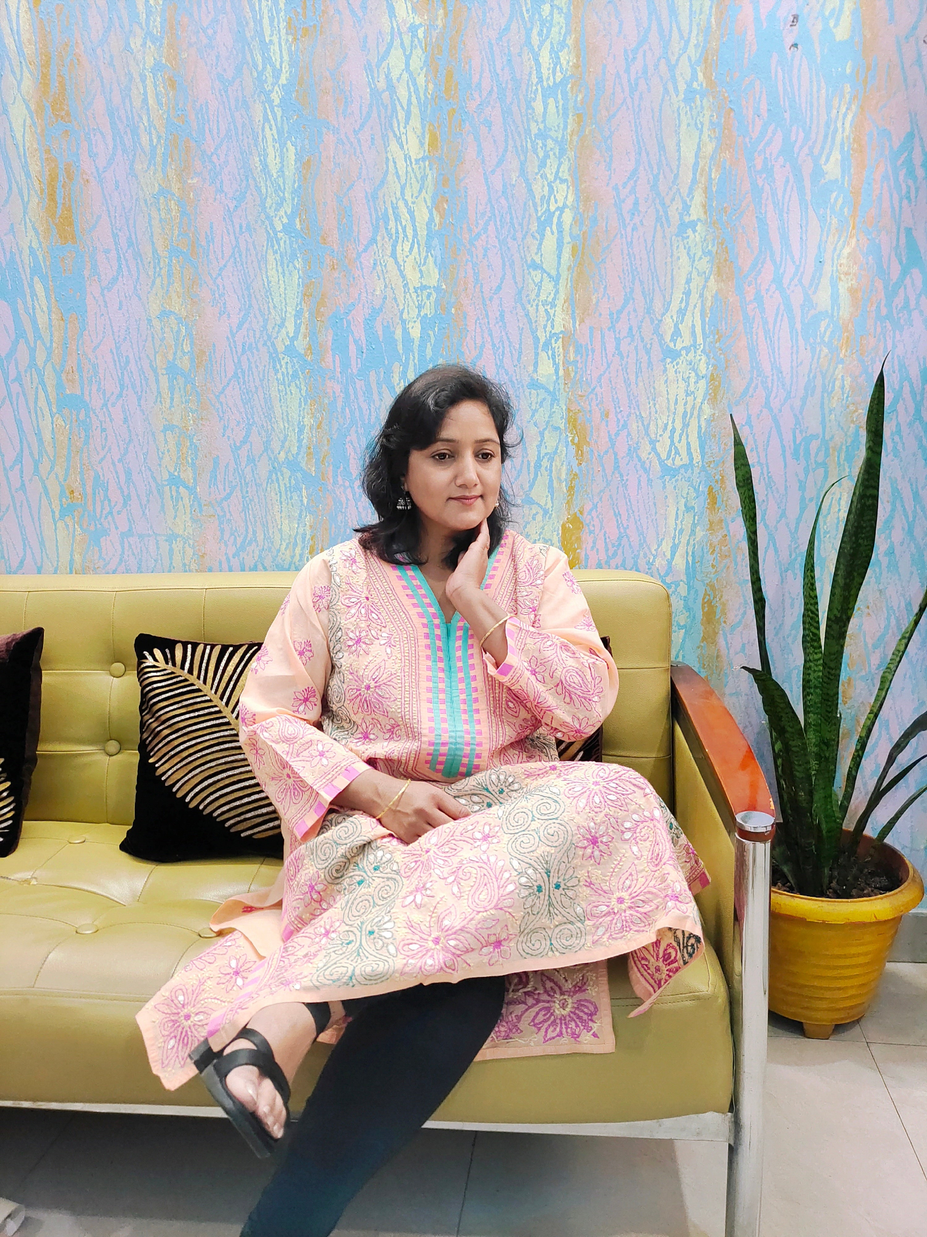 TheHangr Triple Shade Thread Work Peach Cotton Lucknowi Chikankari Kurti view 2