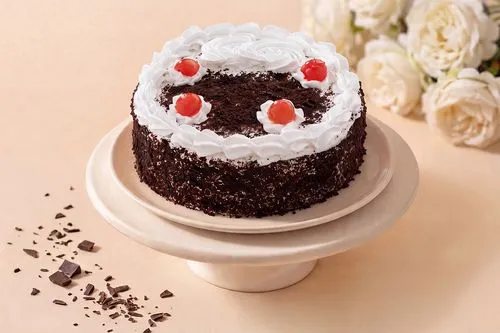 Black Forest Cake (Half Kg) (Eggless)