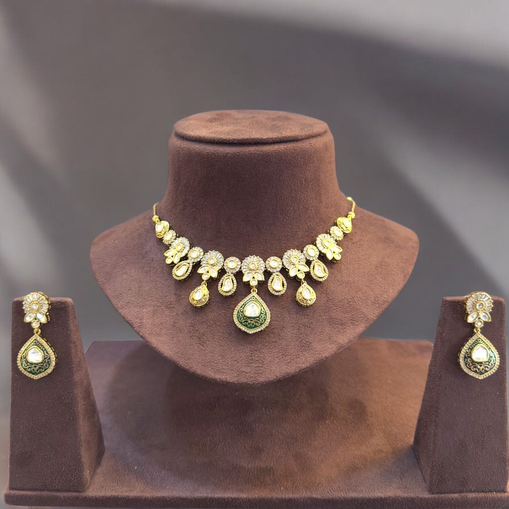 Exquisite Kundan Meenakari Necklace Set By Dia Art Jewels view 2