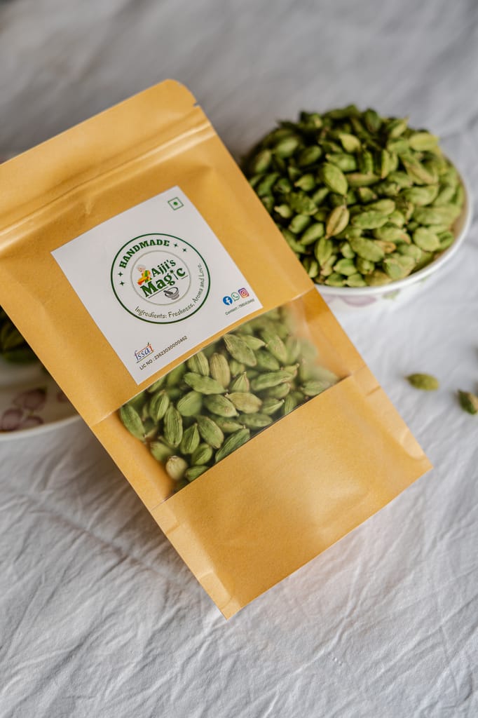 Ajji's Magic 100% Natural Green Cardamom / Hari Elaichi (7mm - 8mm) Bold view 2