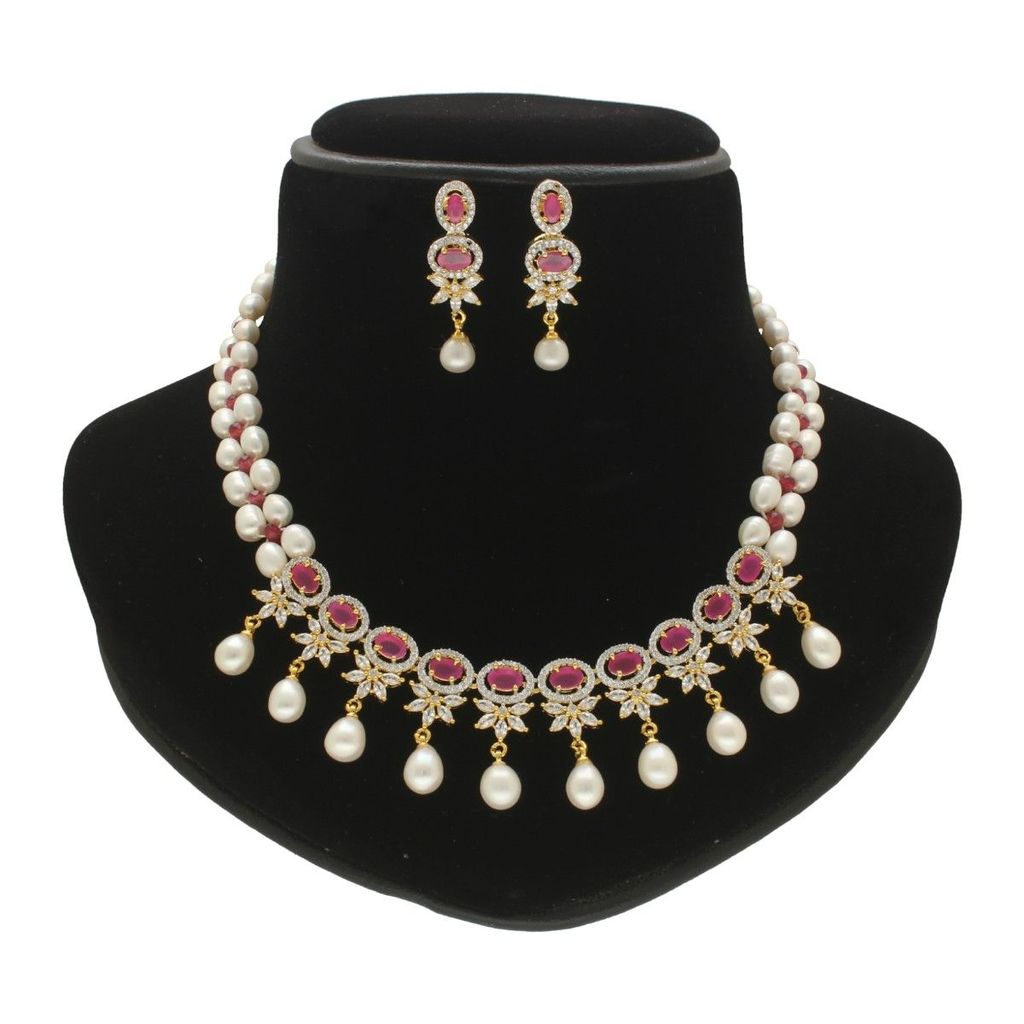 Cassandra Pearl Necklace Set view 2