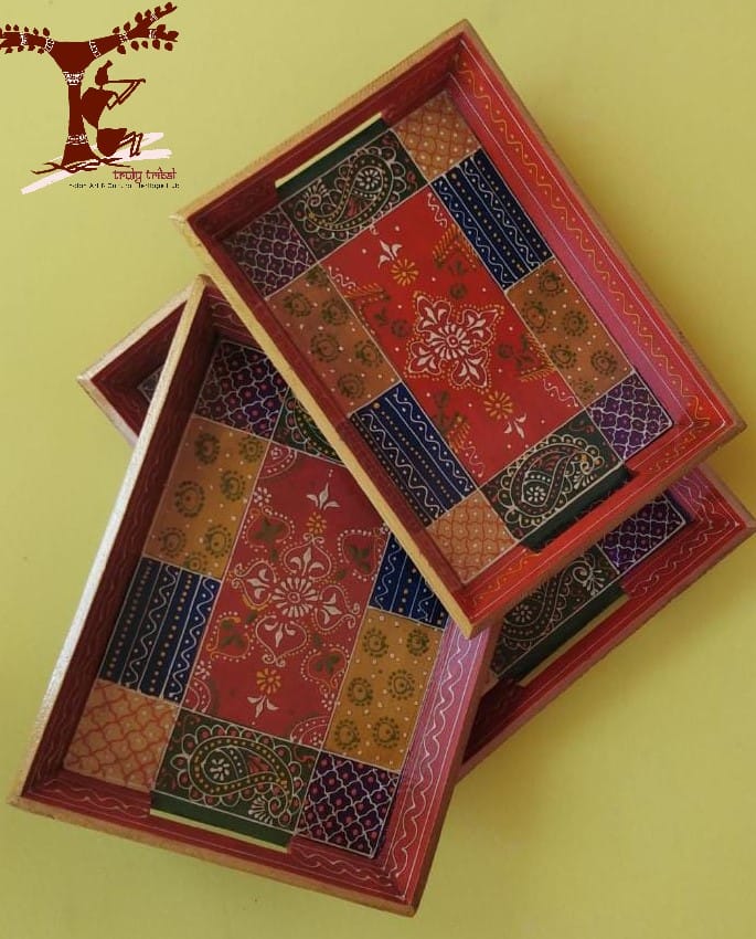 PAINTED TRAY RAJASTHANI view 2