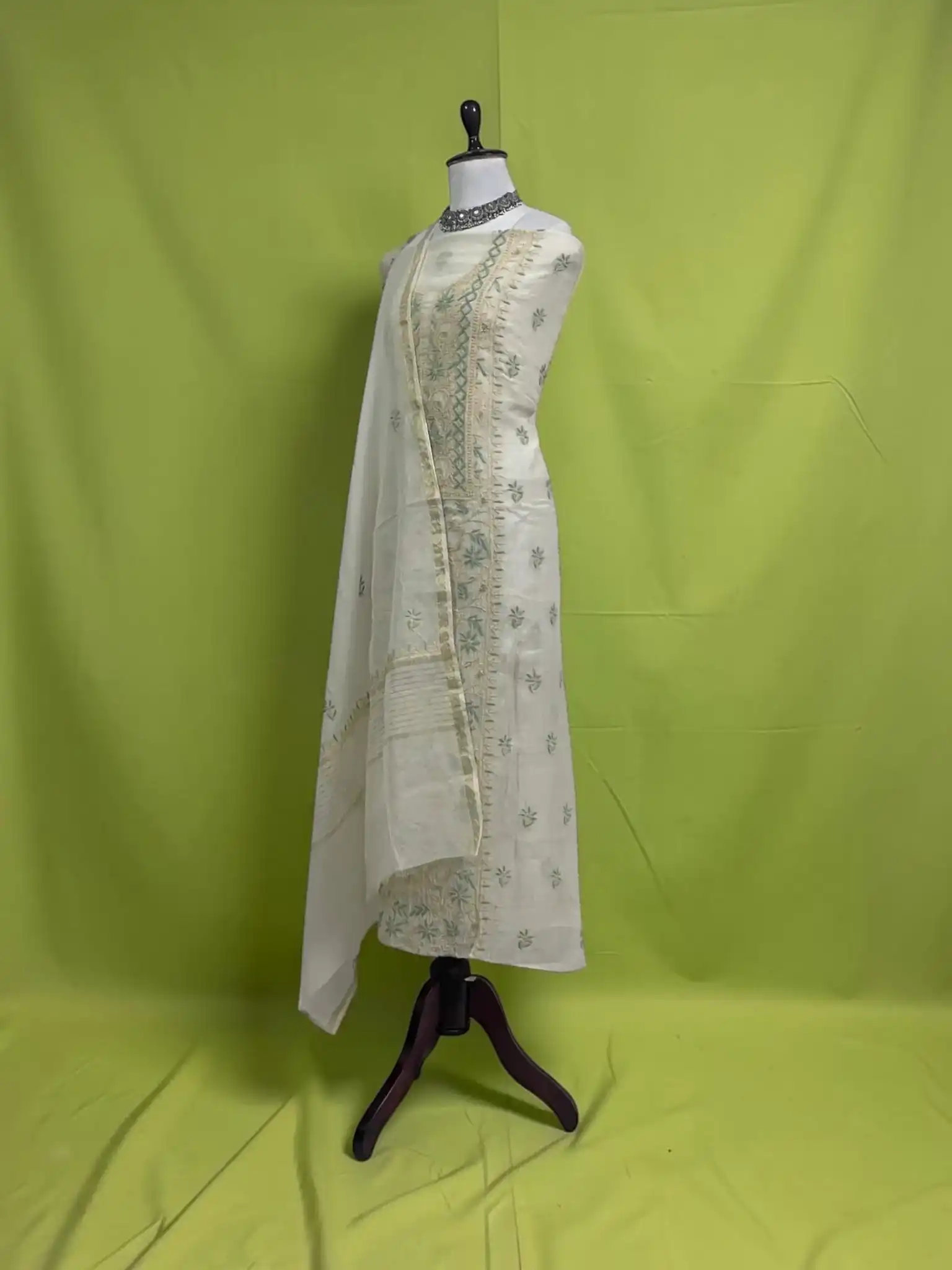 Lucknow Chikankari Hand-Embroidered Mul Cotton Dress Material, White & Ivory view 2
