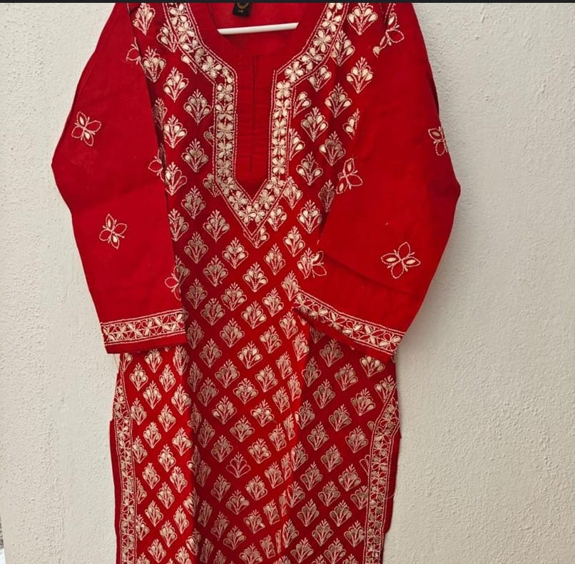 Red Embroidered Kurta - Elegant Floral Design view 2