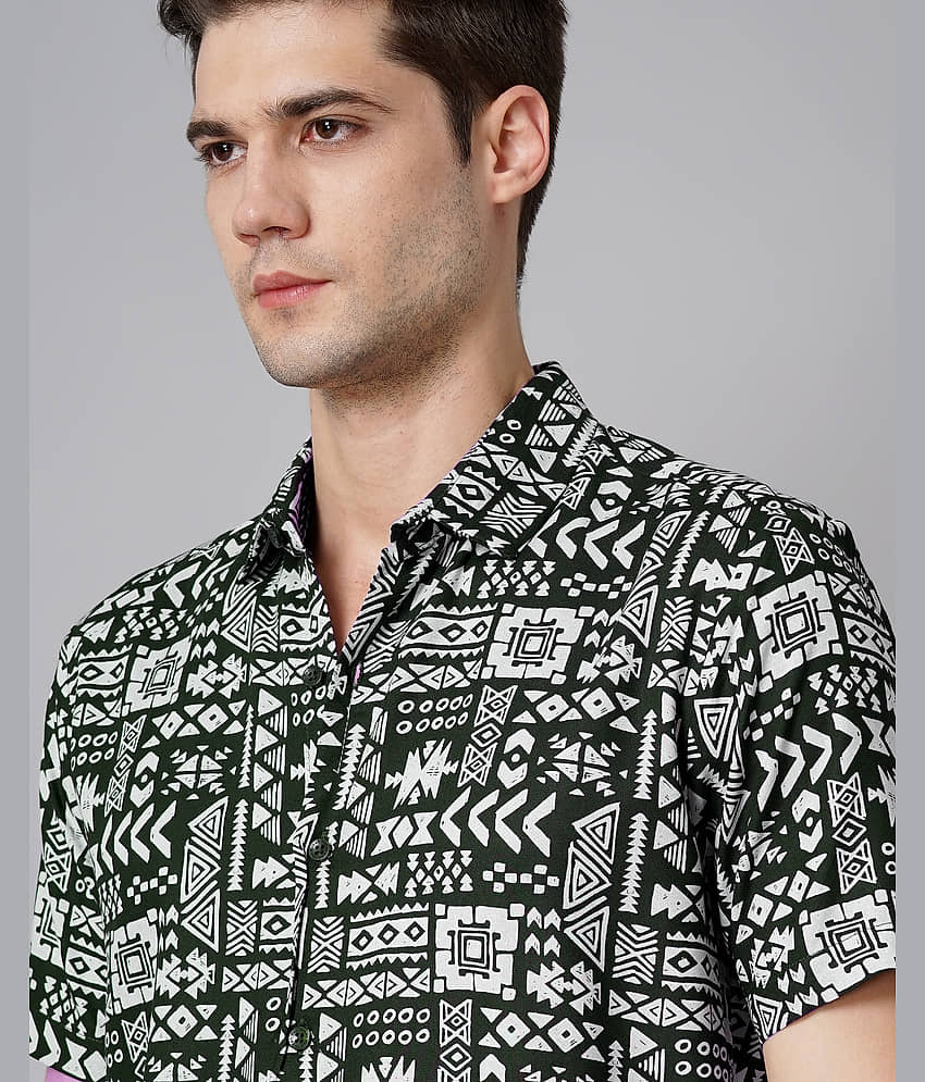 Paul Street - Green Rayon Regular Fit Men's Casual Shirt ( Pack of 1 ) view 2