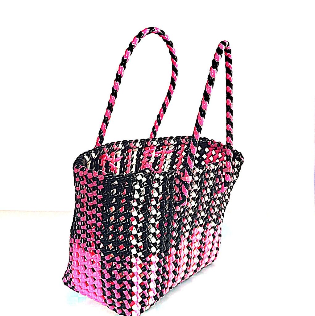 Small Handwoven Tote vegitable market Bag with Checkered Pink and Black Pattern view 2