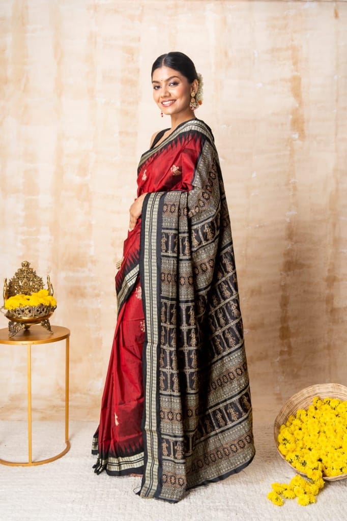 Red Doll Motif Silk Saree view 2
