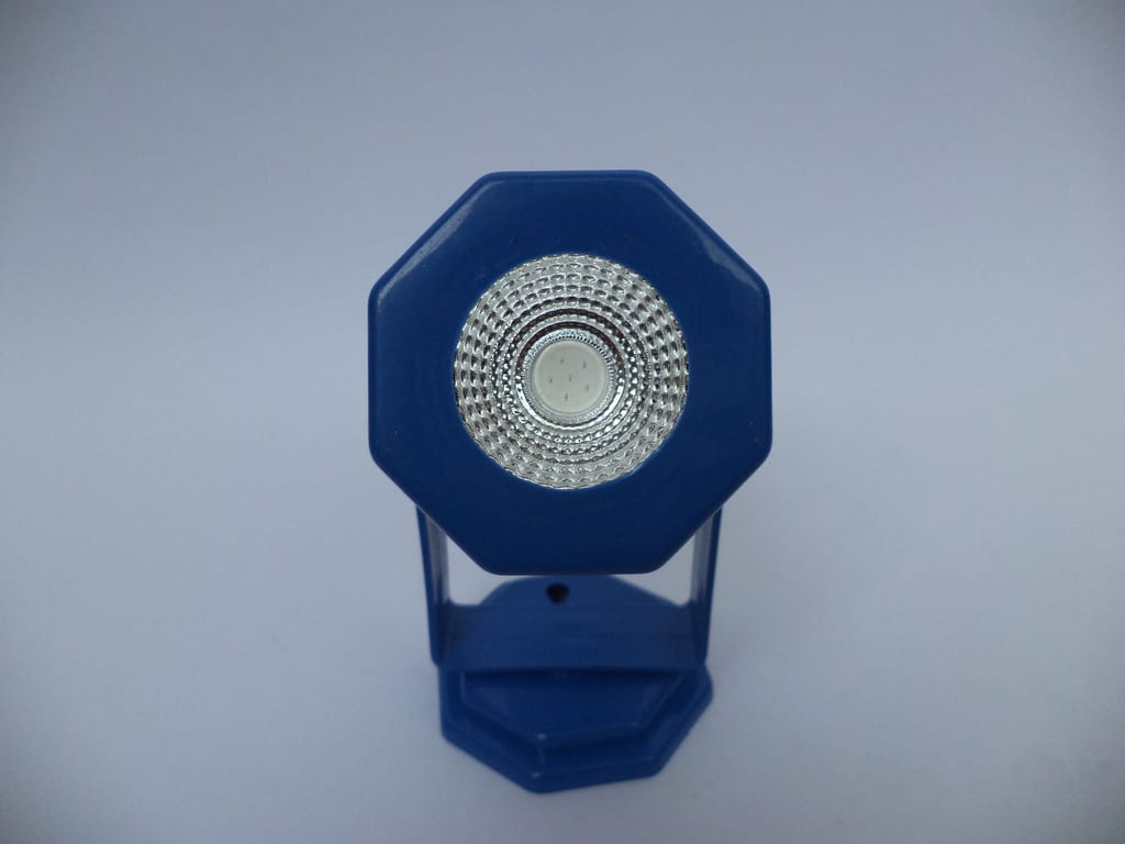 Blue Single Focus with Constant/Steady Function view 2