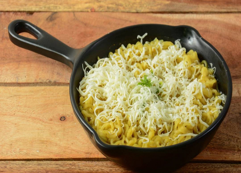 Cheese maggi
