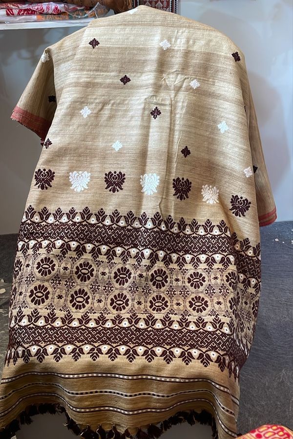 Aree Saree Natural view 2