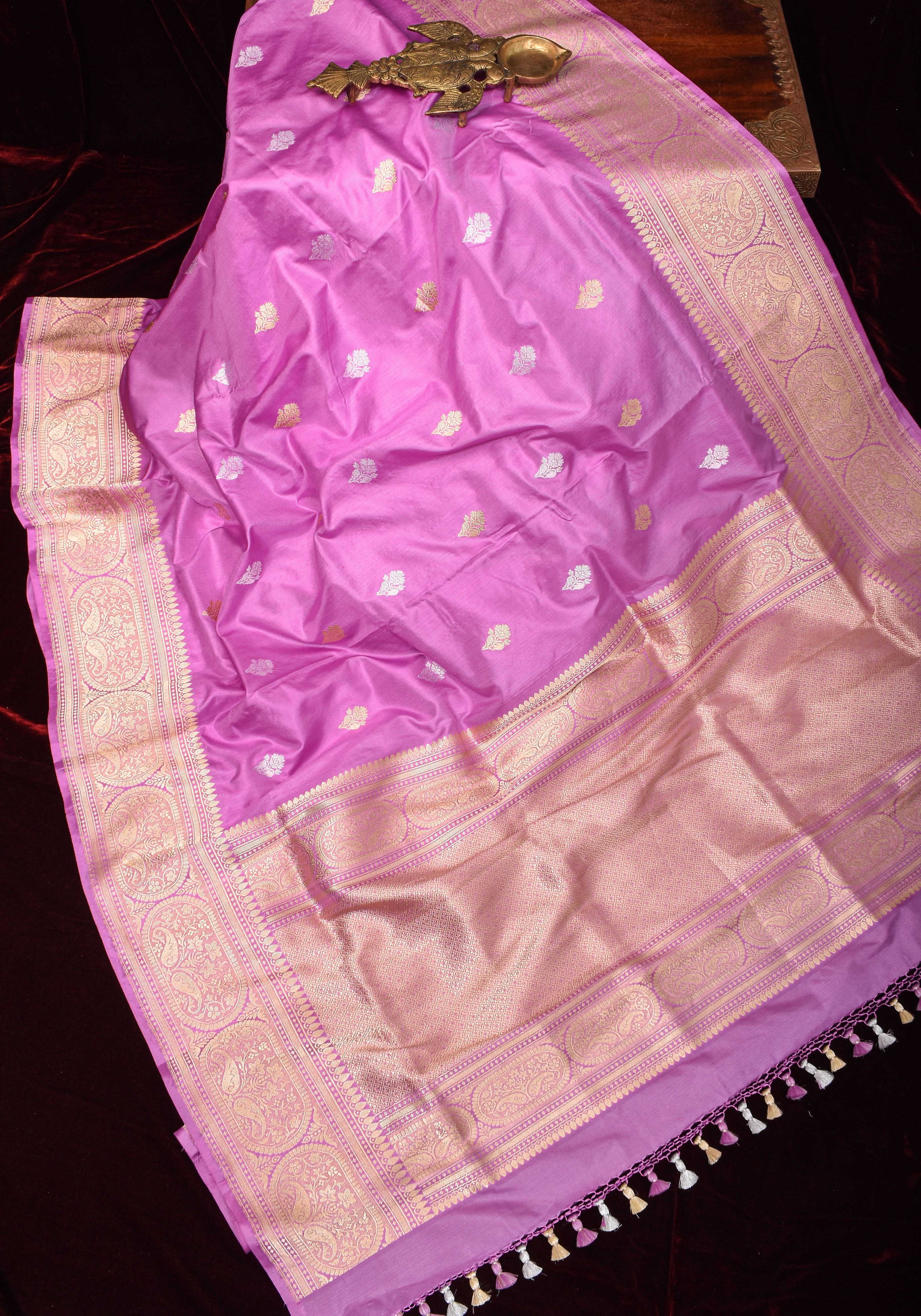 Thistle Exquisite Kadhuwa Sona Rupa Motifs Banarasi Katan Silk Saree and Ornate Zari Border | SILK MARK CERTIFIED view 2