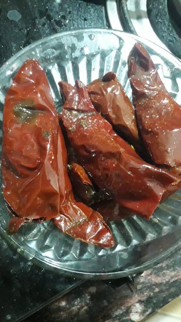 Red Chilli Pickle 500 gram view 2